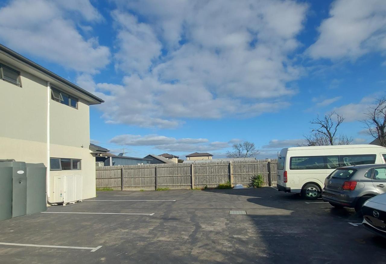 Maruve Guesthouse 12 Min From Melb Airport Melbourne Exterior photo